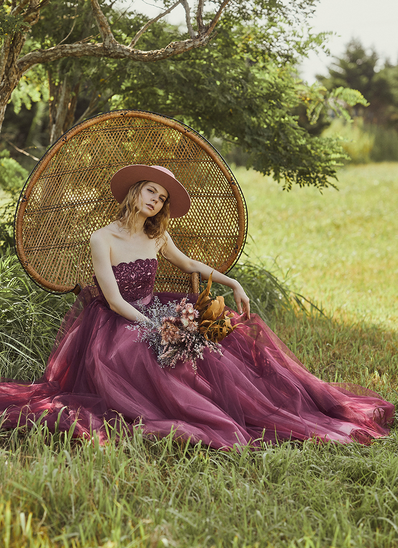 フェミニン ドレス