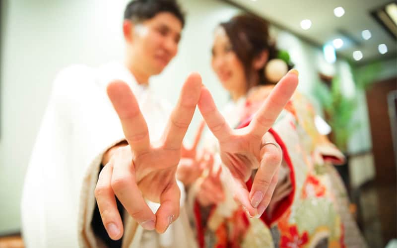 スイートすぎる結婚証明書！おいしい誓いのアイデアはいかが？