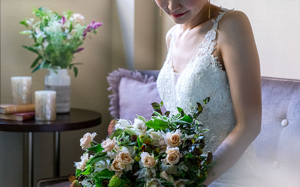 ウエディングドレス試着の付き添いは誰がベスト？見るべきポイントとは