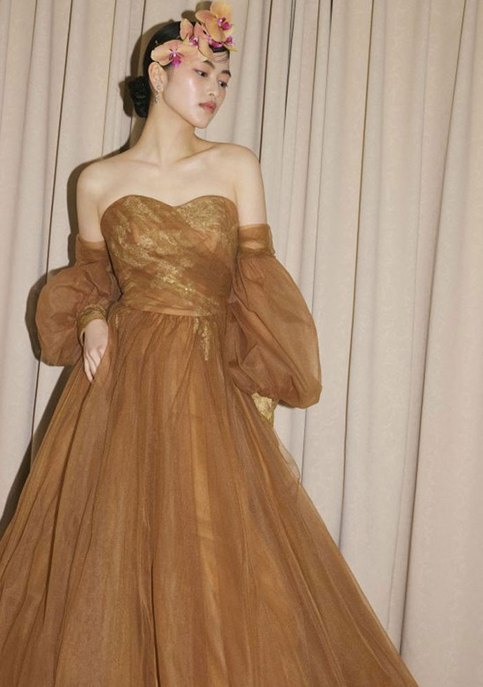 カラードレスのビジュアル