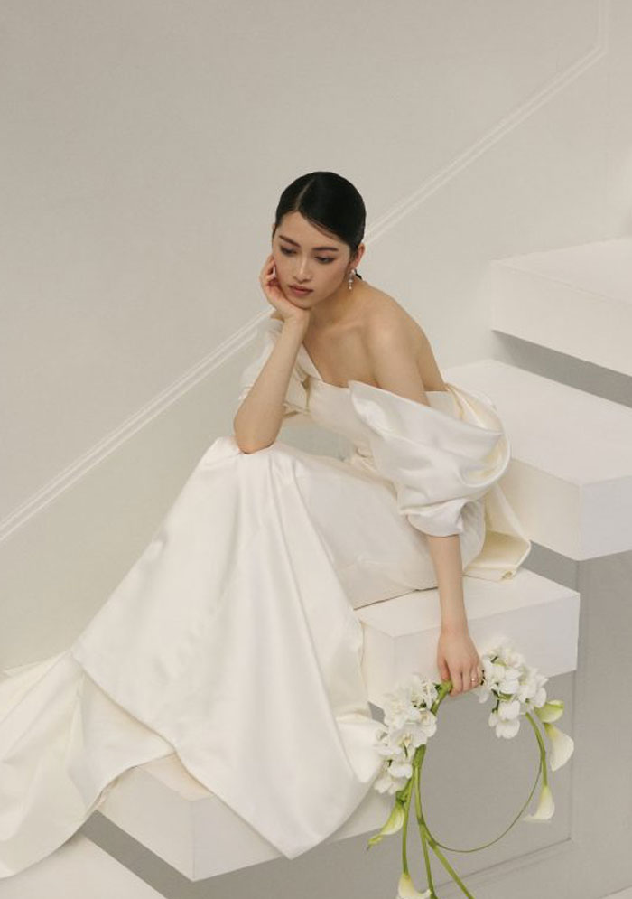 ウエディングドレスのビジュアル