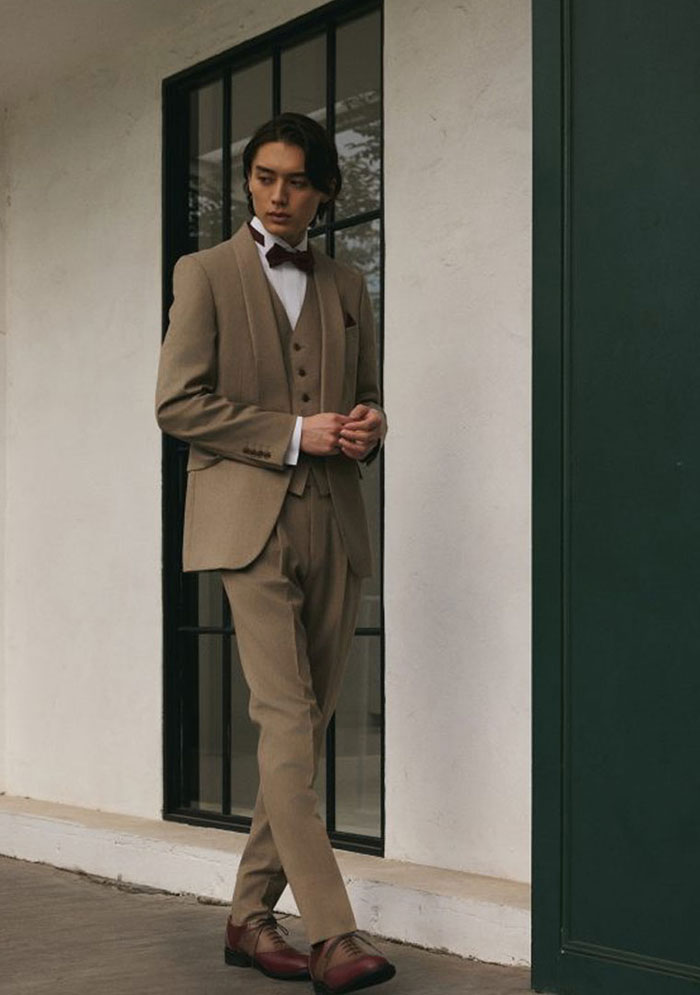 タキシードのビジュアル