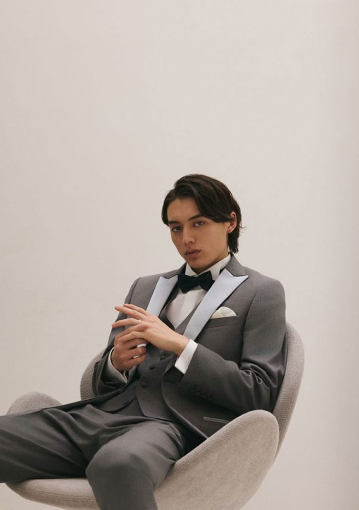 タキシードのビジュアル