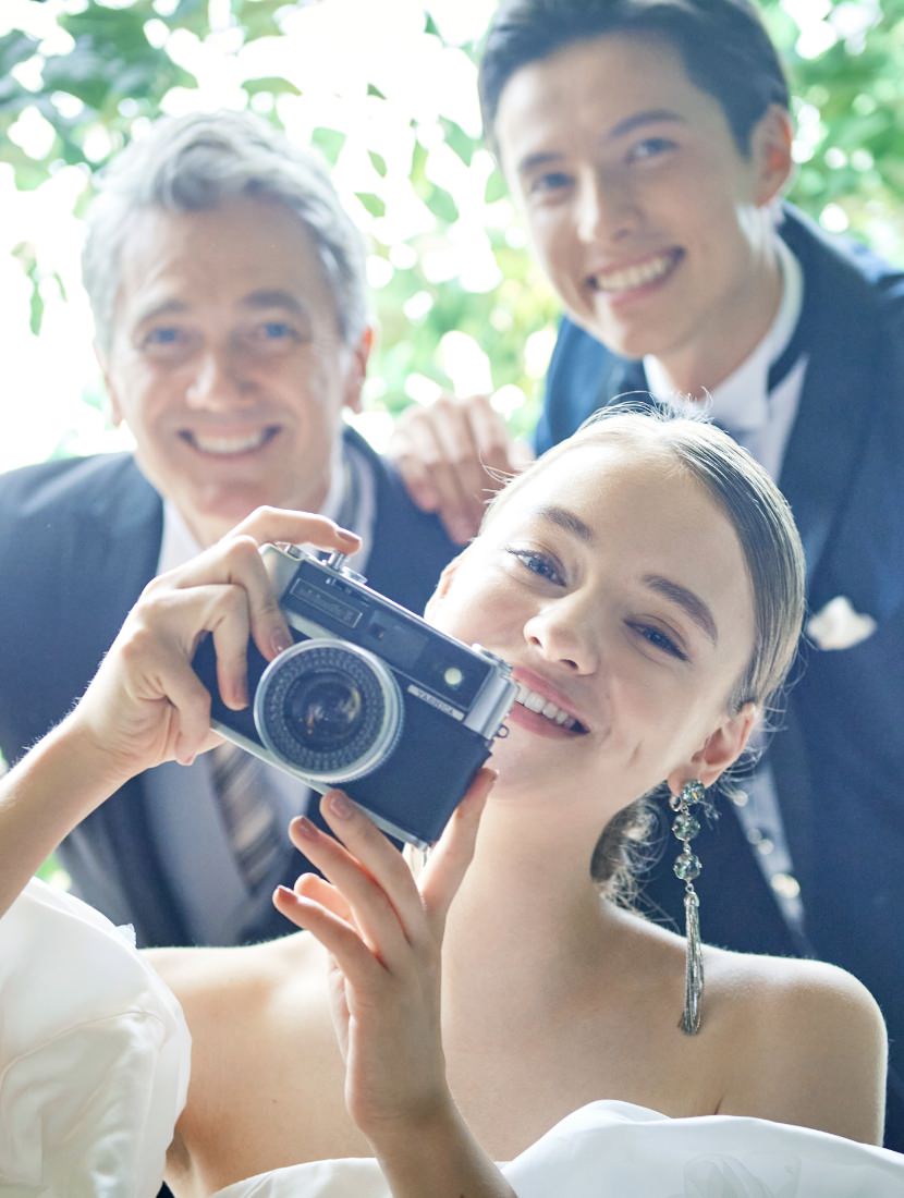 写真+動画のビジュアル