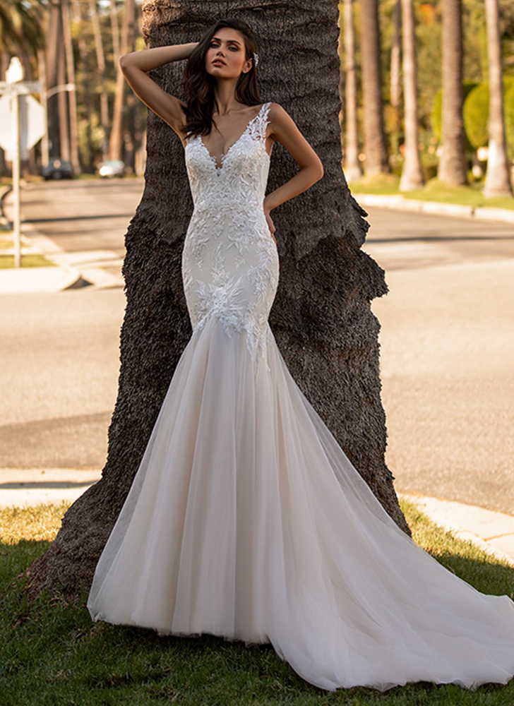 スタイリッシュ ドレス